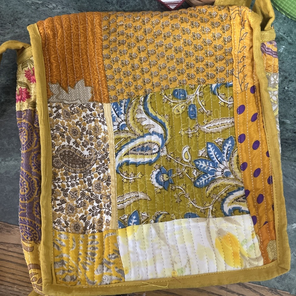 Patchwork Hobo Bohemian Crossbody Bag NWOT - Picture 8 of 8